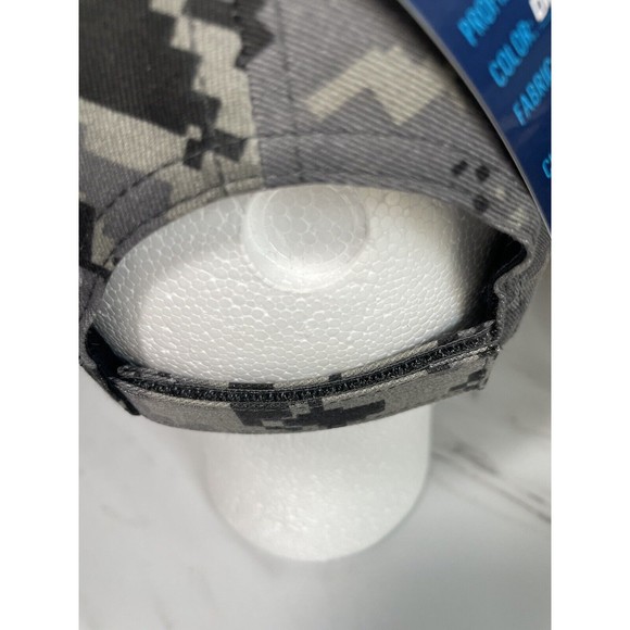 CapAmerica DoorDash Hat i2015 3D Embriodery Digital Camo Grey Structured Hat NWT - Picture 4 of 7